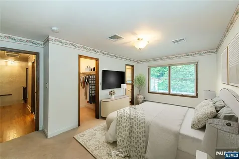1051 Westwood Avenue Old Tappan NJ 07675