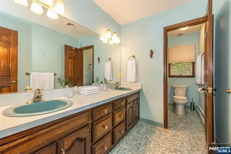 1051 Westwood Avenue Old Tappan NJ 07675