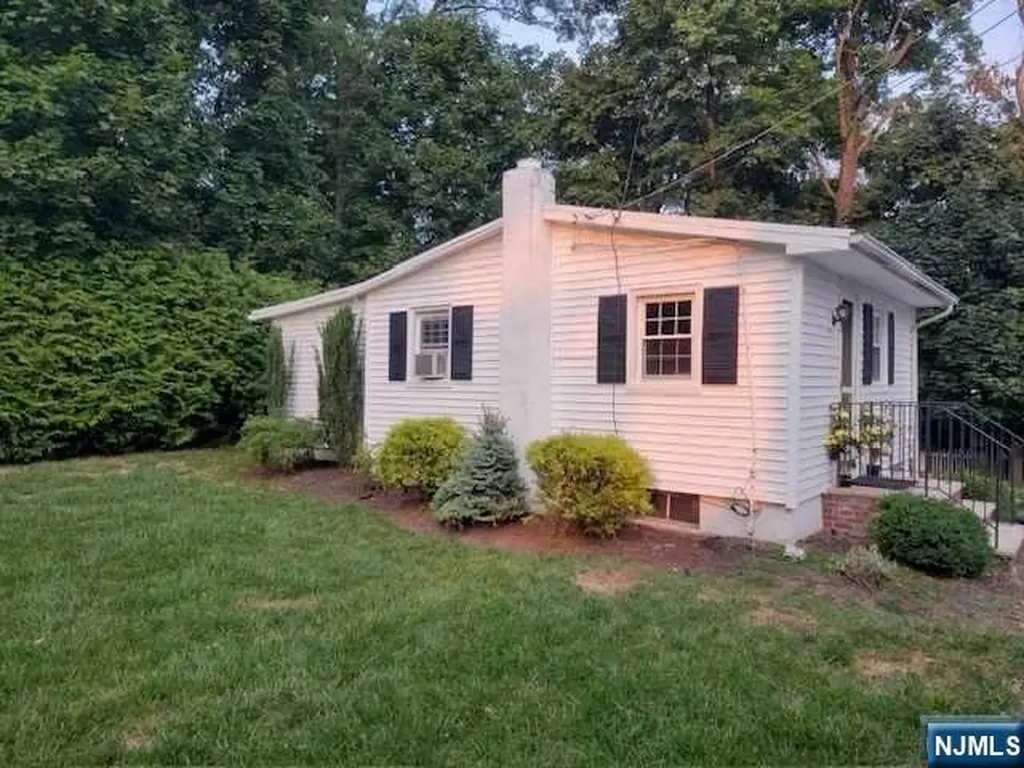 295 Lincoln Avenue Ridgewood NJ 07450