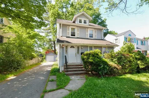144 Degraw Avenue Teaneck NJ 07666