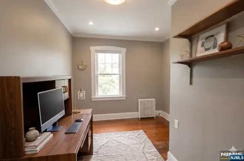 144 Degraw Avenue Teaneck NJ 07666