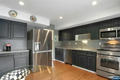 364 Piermont Avenue Hillsdale NJ 07642