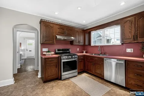 400 Elmwood Avenue Maplewood NJ 07040