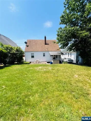 18 Pershing Street Garfield NJ 07026