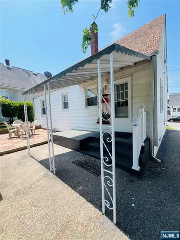 18 Pershing Street Garfield NJ 07026