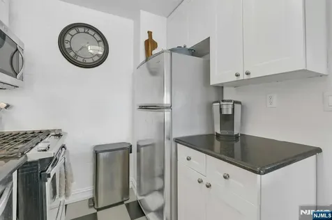 1203 River Road Edgewater NJ 07020