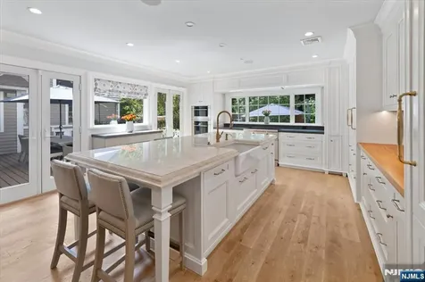 454 Hasbrouck Boulevard Oradell NJ 07649