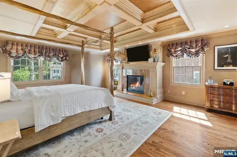 454 Hasbrouck Boulevard Oradell NJ 07649