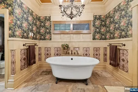 454 Hasbrouck Boulevard Oradell NJ 07649