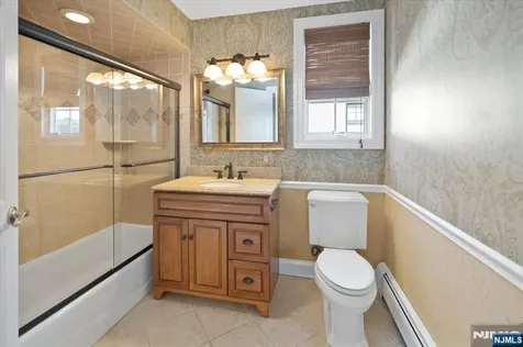 454 Hasbrouck Boulevard Oradell NJ 07649