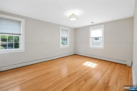 454 Hasbrouck Boulevard Oradell NJ 07649