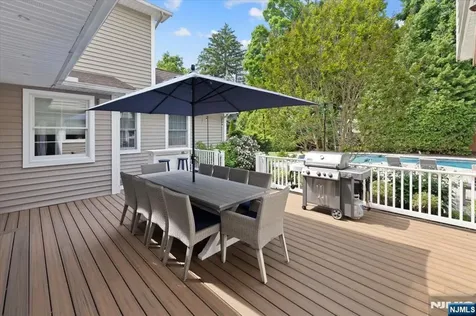 454 Hasbrouck Boulevard Oradell NJ 07649