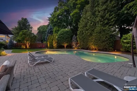 454 Hasbrouck Boulevard Oradell NJ 07649
