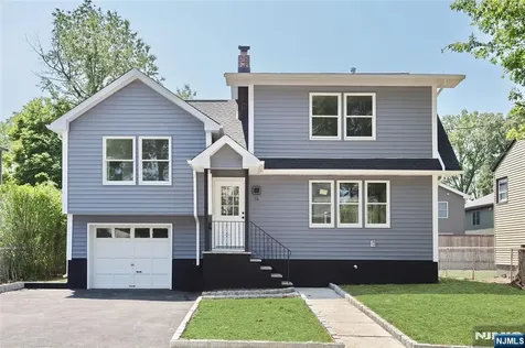 14 Byrne Place Bergenfield NJ 07621