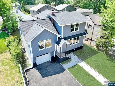 14 Byrne Place Bergenfield NJ 07621