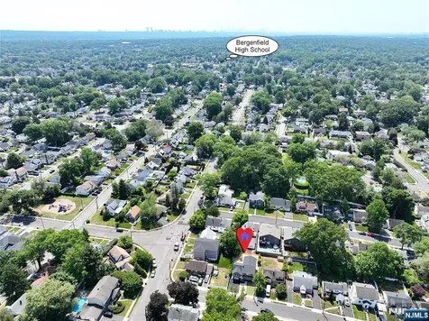 14 Byrne Place Bergenfield NJ 07621