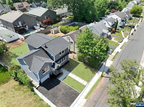 14 Byrne Place Bergenfield NJ 07621