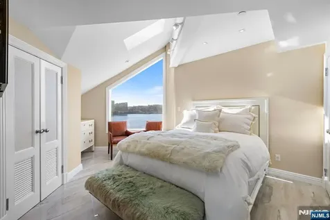 600 Harbor Boulevard Weehawken NJ 07086