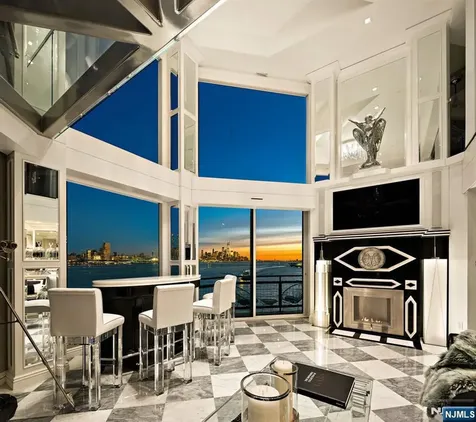 600 Harbor Boulevard Weehawken NJ 07086