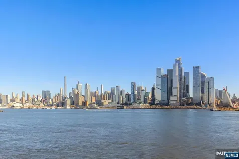 600 Harbor Boulevard Weehawken NJ 07086