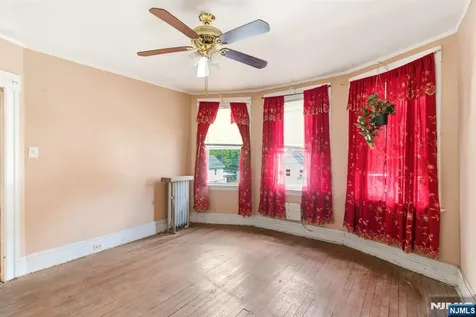 471 Burnside Street Orange NJ 07050