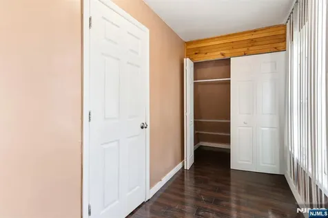 471 Burnside Street Orange NJ 07050