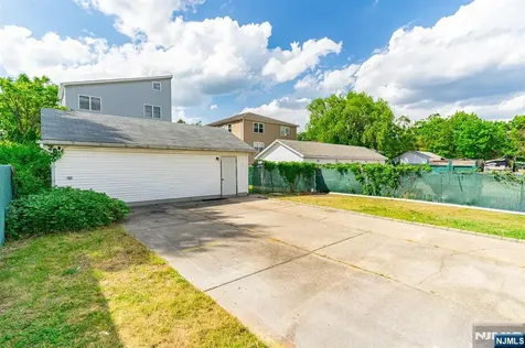 471 Burnside Street Orange NJ 07050