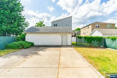 471 Burnside Street Orange NJ 07050