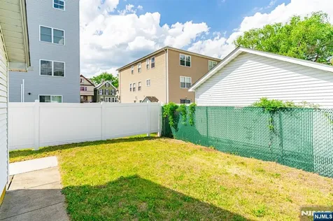 471 Burnside Street Orange NJ 07050