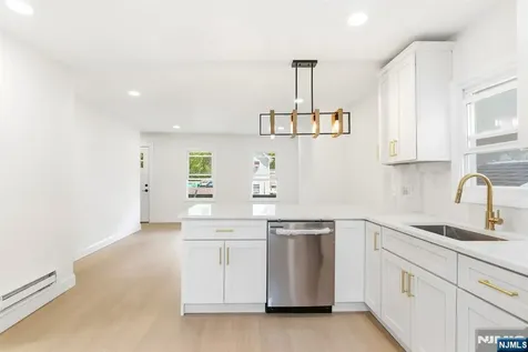 471 Burnside Street Orange NJ 07050