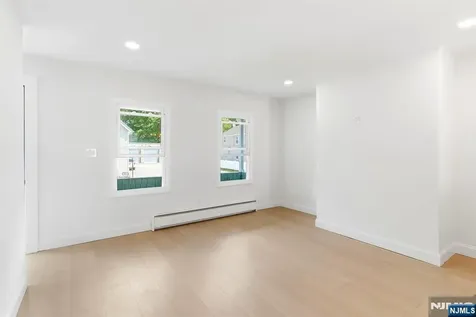 471 Burnside Street Orange NJ 07050