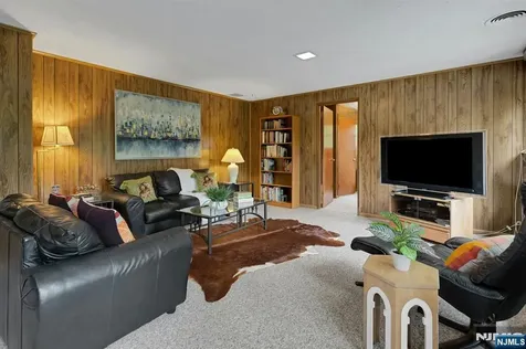 205 Haddenfield Road Clifton NJ 07013