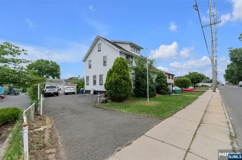 152 Schuyler Avenue North Arlington NJ 07031