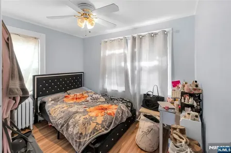 152 Schuyler Avenue North Arlington NJ 07031