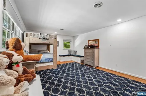 105 Deerhorn Court Upper Saddle River NJ 07458
