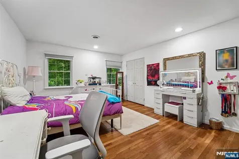105 Deerhorn Court Upper Saddle River NJ 07458
