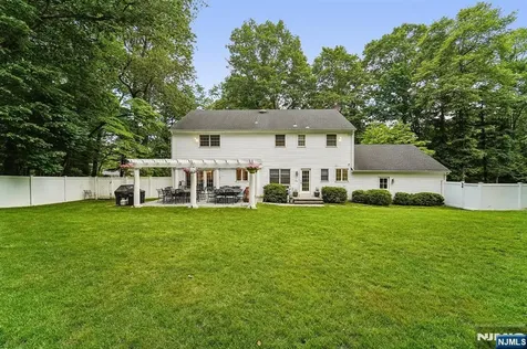 105 Deerhorn Court Upper Saddle River NJ 07458