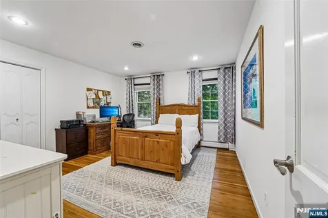 105 Deerhorn Court Upper Saddle River NJ 07458