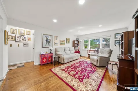 151 Palisade Avenue Englewood NJ 07631