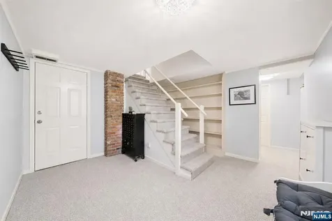 29 Upper Drive Berkeley Heights NJ 07901