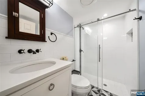 29 Upper Drive Berkeley Heights NJ 07901