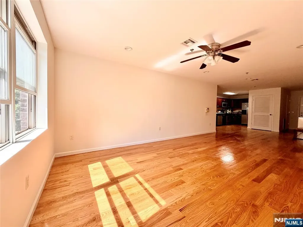 135 38th Street Union City NJ 07087