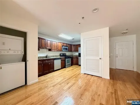 135 38th Street Union City NJ 07087