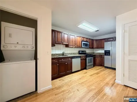 135 38th Street Union City NJ 07087
