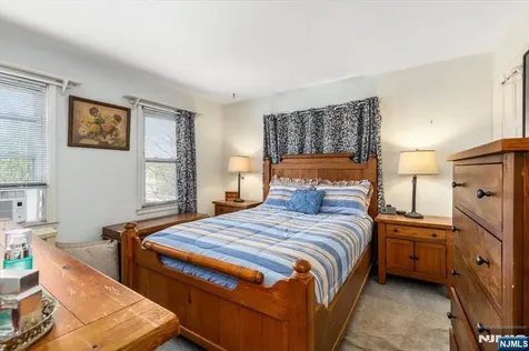 567 Fern Avenue Lyndhurst NJ 07071