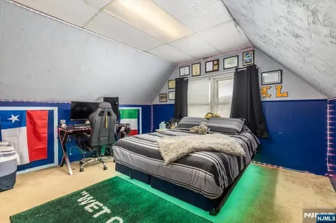 567 Fern Avenue Lyndhurst NJ 07071