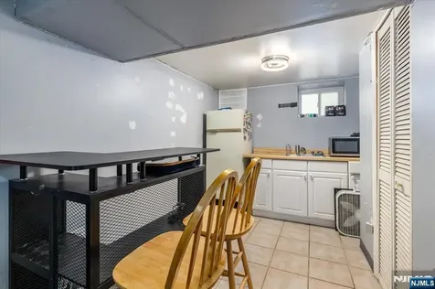 567 Fern Avenue Lyndhurst NJ 07071