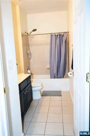 1307 Hamilton Street Belleville NJ 07109