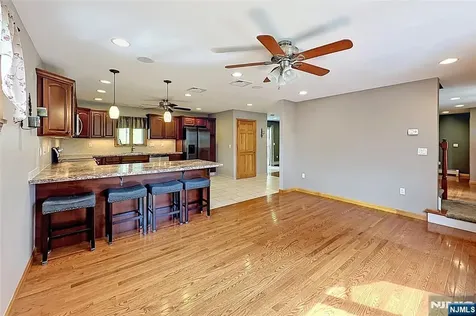 27 Seneca Avenue Rockaway Township NJ 07866