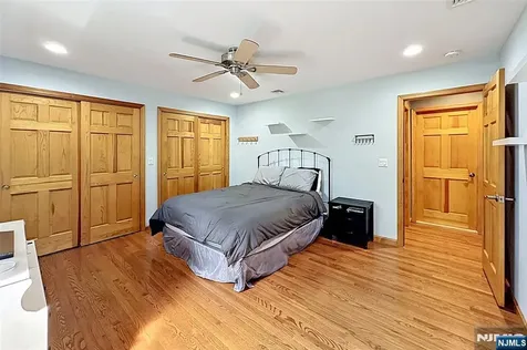 27 Seneca Avenue Rockaway Township NJ 07866
